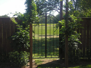 Double gate with slide handle