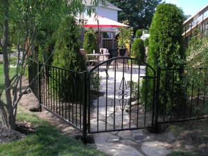 Small pet gate and fence