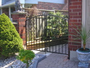Double access gate